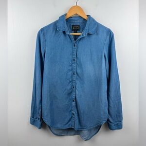 AYR Women Blue Flannel Button Down Shirt Size Small